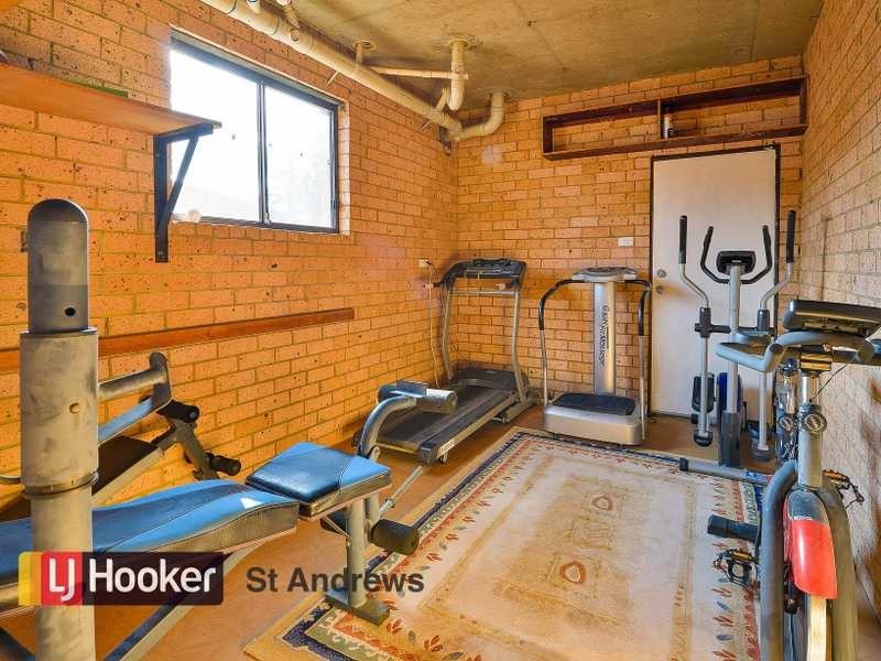 5 Earn Place, St Andrews NSW 2566