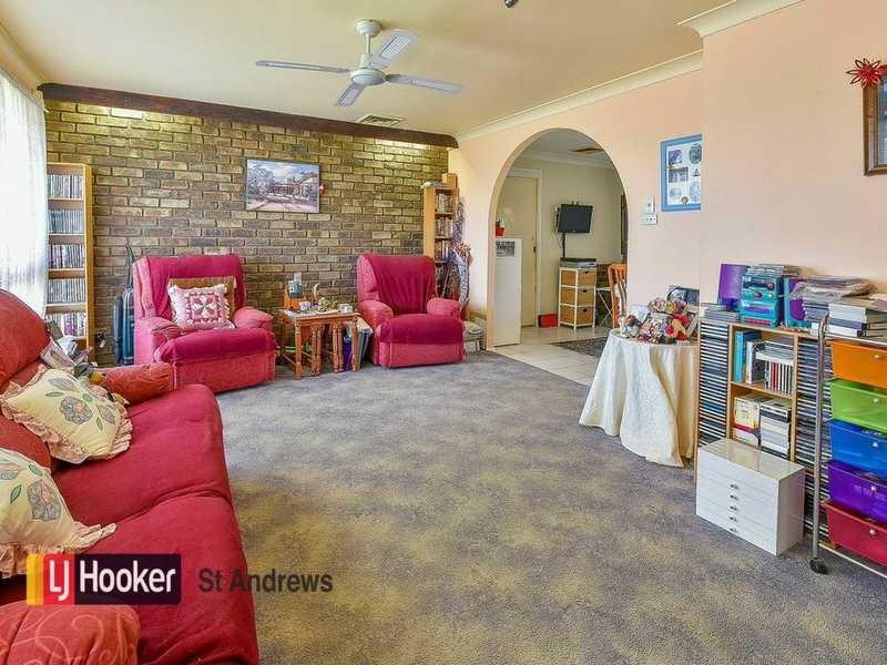 15 Stranraer Drive, St Andrews NSW 2566