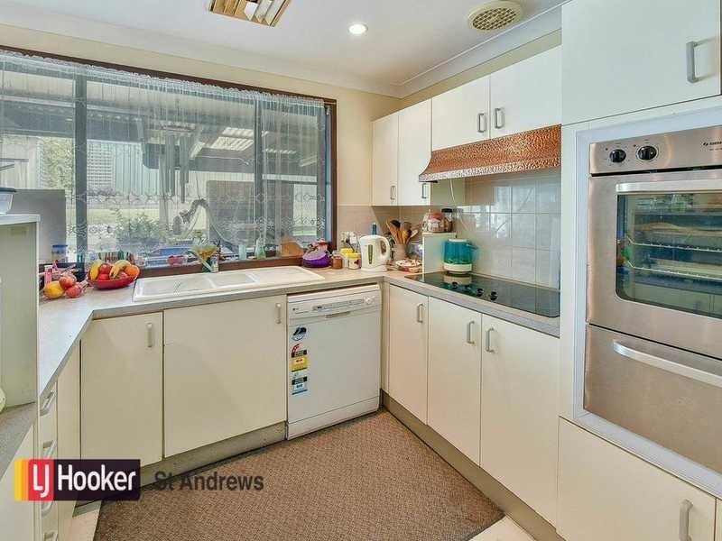 15 Stranraer Drive, St Andrews NSW 2566