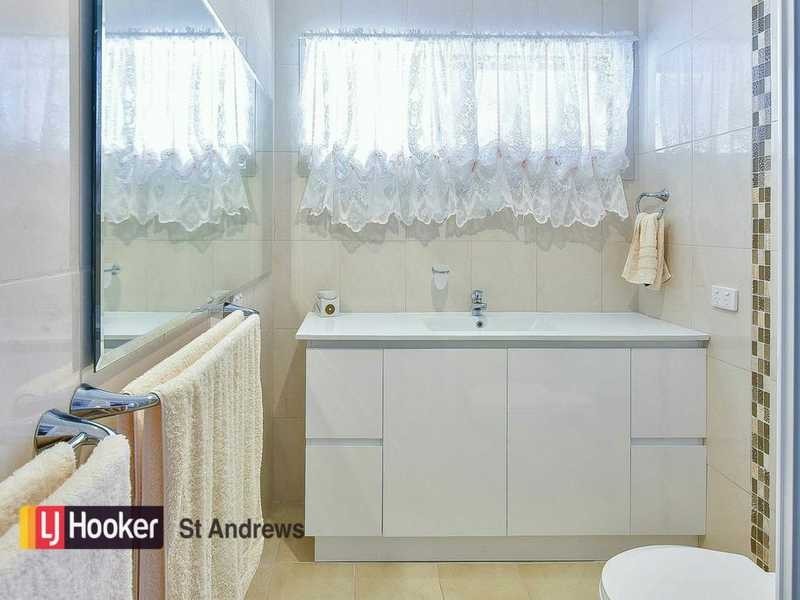 35 Stranraer Drive, St Andrews NSW 2566