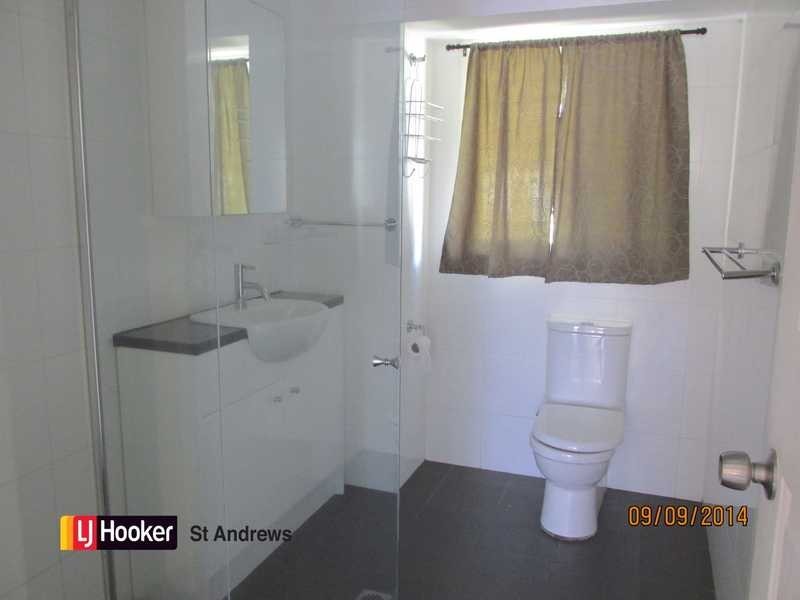 8 Gretna Place, St Andrews NSW 2566