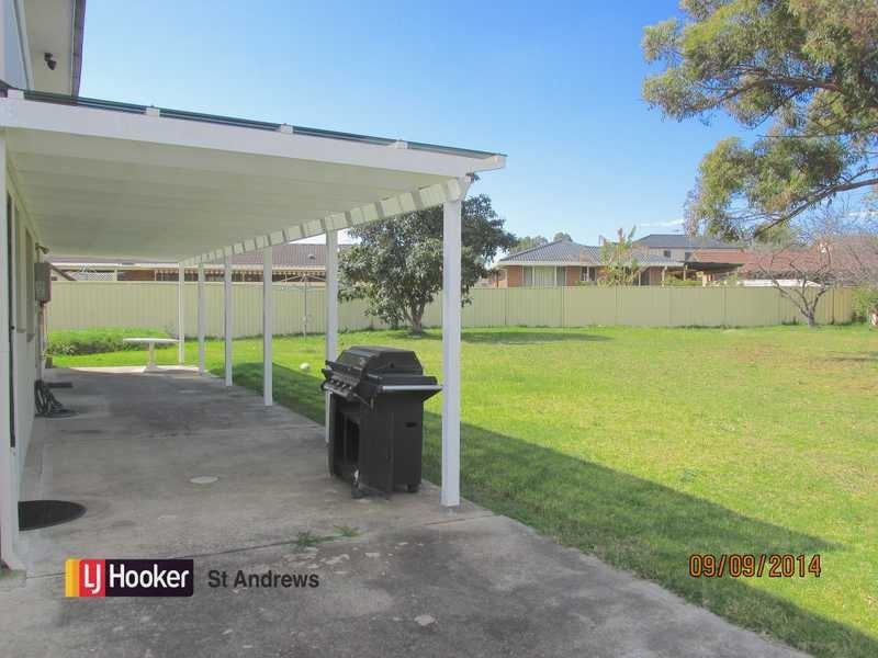 8 Gretna Place, St Andrews NSW 2566