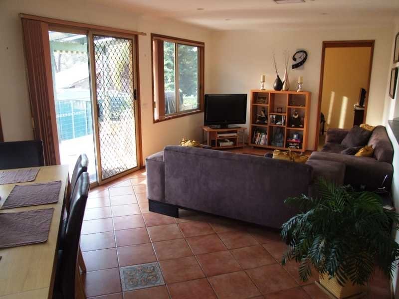 12 Arisaig Place, St Andrews NSW 2566