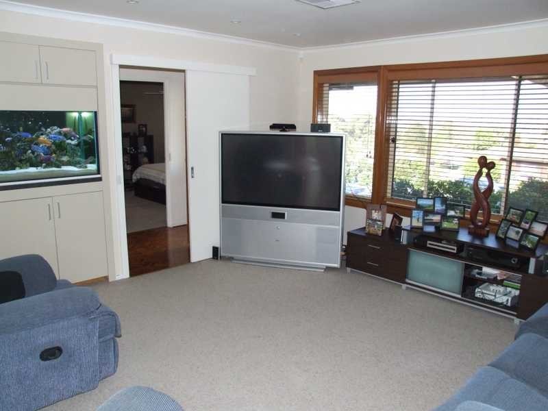 12 Arisaig Place, St Andrews NSW 2566