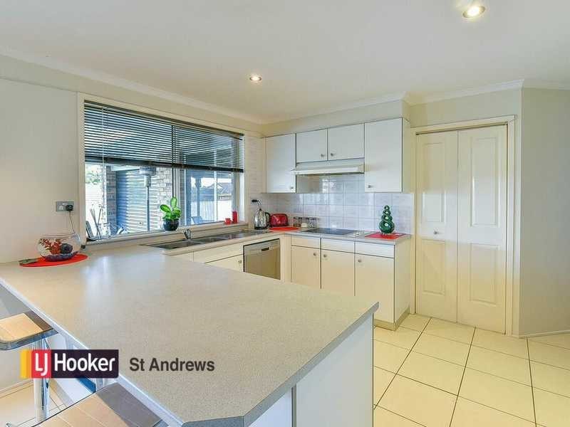4 Cobourg Place, Bow Bowing NSW 2566