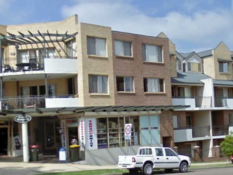 4/41 Woodhouse Drive, Ambarvale NSW 2560