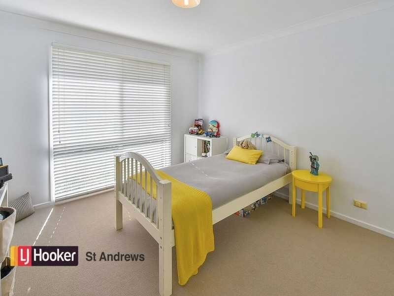 5 Methil Place, St Andrews NSW 2566