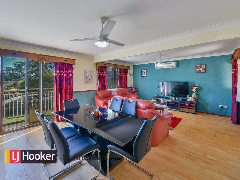 21 Ardrossan Crescent, St Andrews NSW 2566