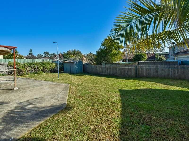 21 Ardrossan Crescent, St Andrews NSW 2566
