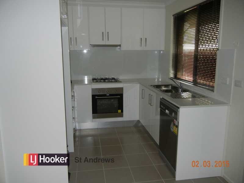 63 Stranraer Dr, St Andrews NSW 2566