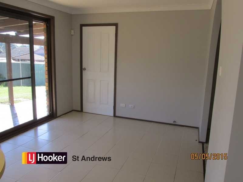 11 Chasselas Avenue, Eschol Park NSW 2558