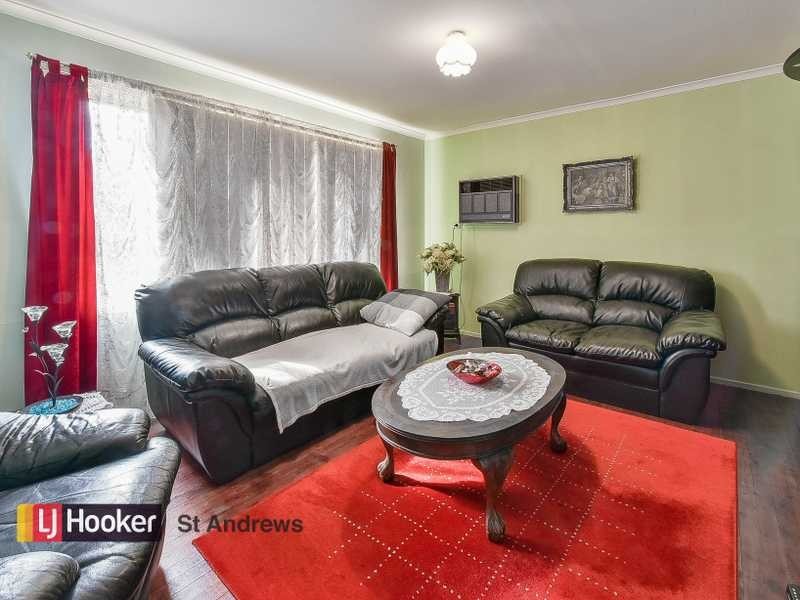 5 Kinross place, St Andrews NSW 2566