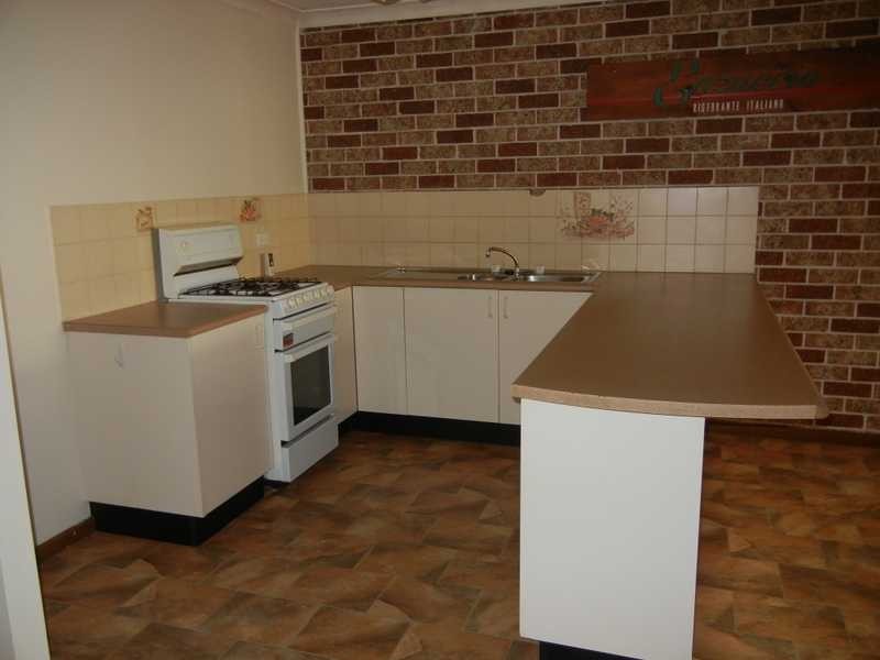 15B Zeppelin place, Raby NSW 2566