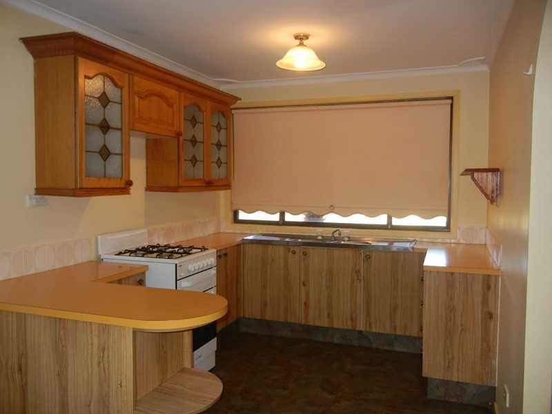 9 Tobermory avenue, St Andrews NSW 2566
