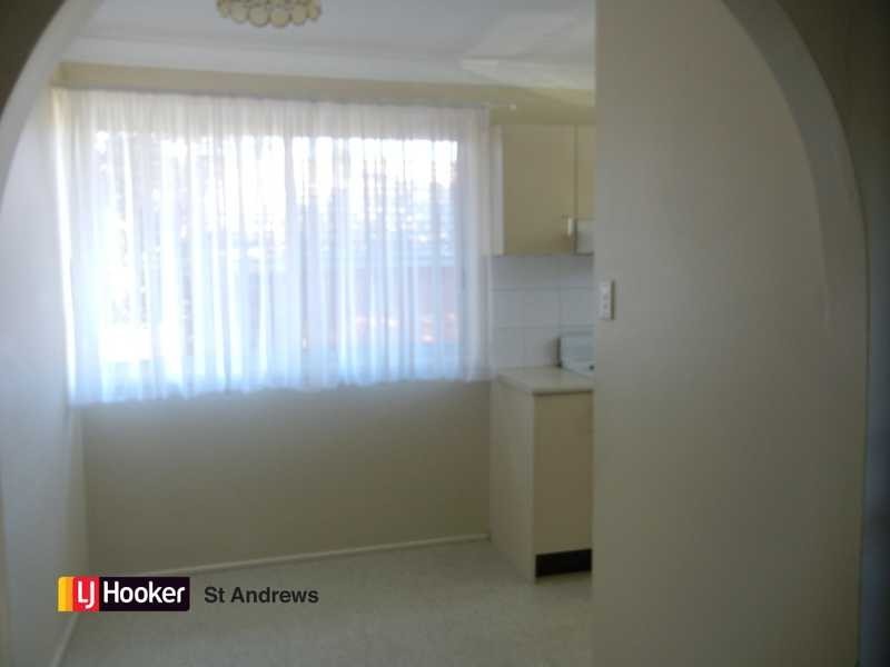 8 Missouri Street, Kearns NSW 2558