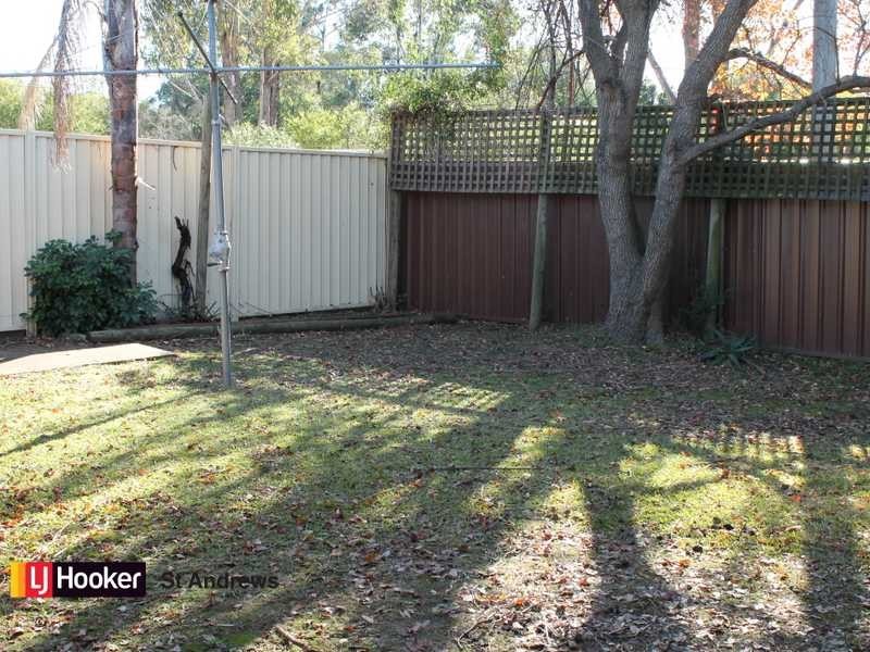 8 Missouri Street, Kearns NSW 2558