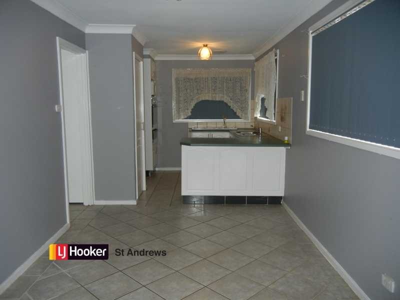 4 Indaal place, St Andrews NSW 2566