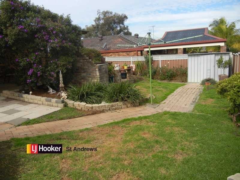 4 Indaal place, St Andrews NSW 2566