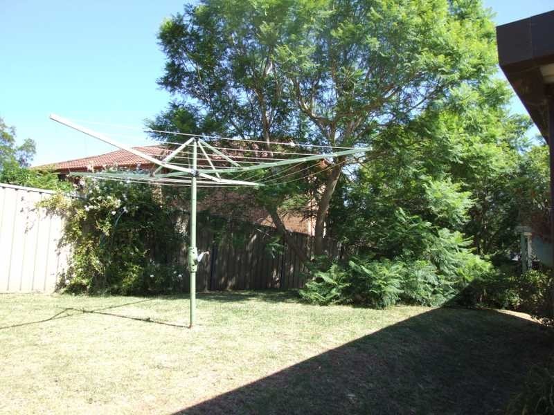 4 Wynn Street, Eschol Park NSW 2558