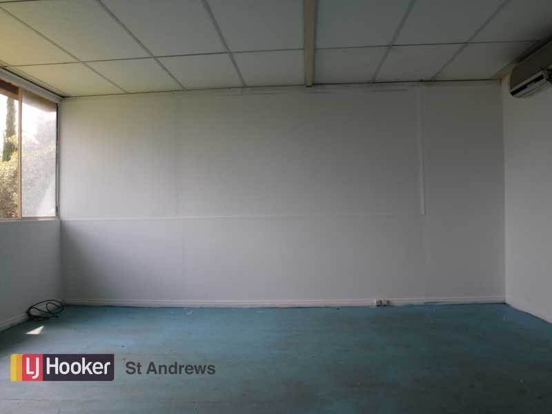 12 Selkirk Street, St Andrews NSW 2566