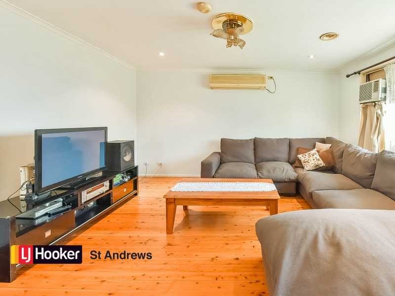 12 Blairgowrie Circuit, St Andrews NSW 2566
