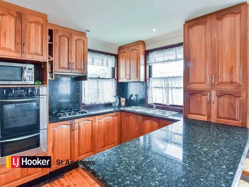 12 Blairgowrie Circuit, St Andrews NSW 2566