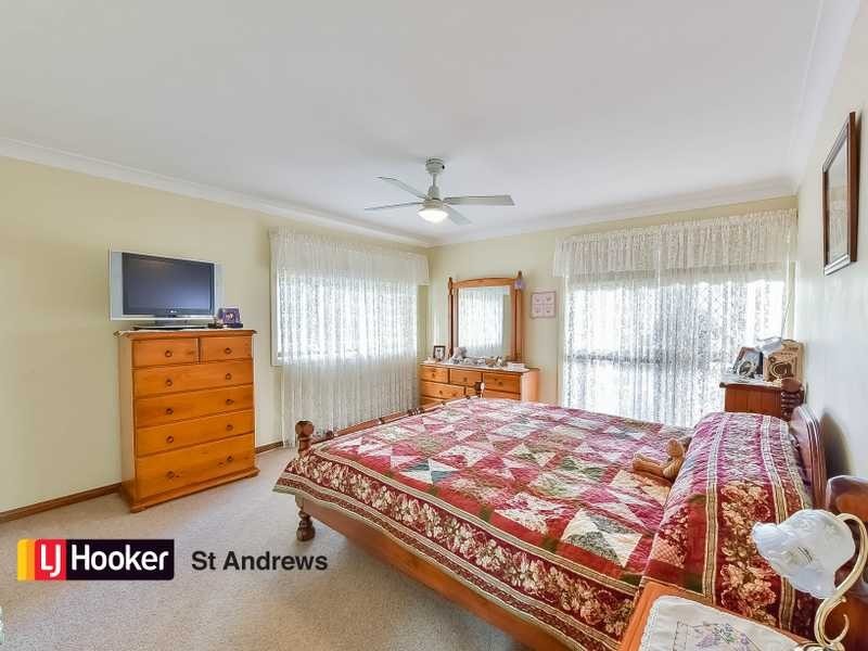 43 Edinburgh Cres, St Andrews NSW 2566