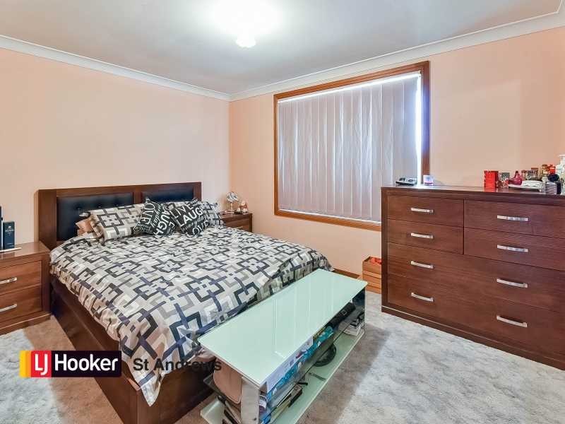 1/295 Copperfield Drive, Rosemeadow NSW 2560