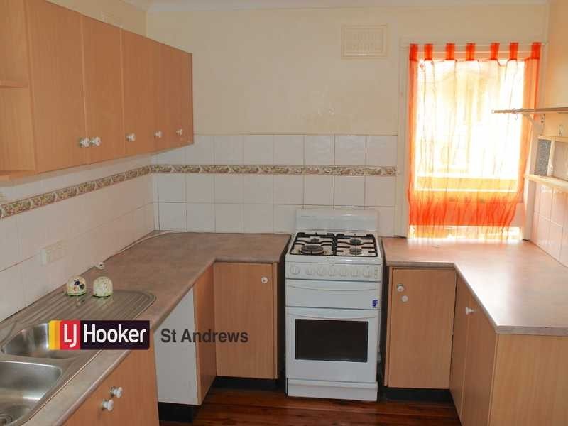 8 Edison Place, Leumeah NSW 2560