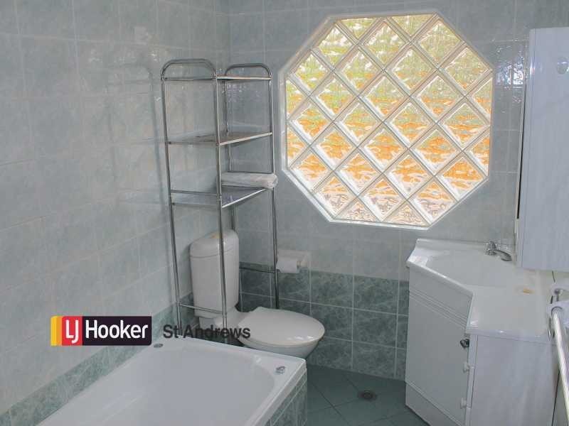 8 Edison Place, Leumeah NSW 2560