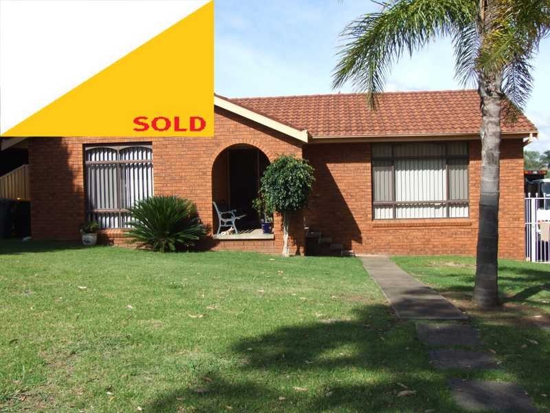 3 Ardrossan Crescent, St Andrews NSW 2566