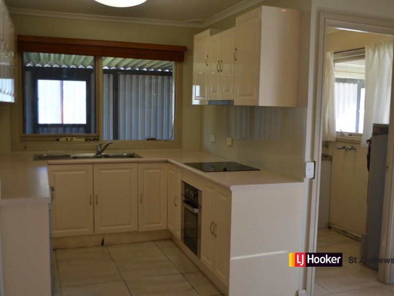 16 Elgin Avenue, St Andrews NSW 2566