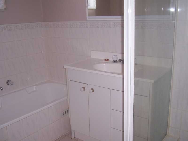 6 Bouddi Street, Bow Bowing NSW 2566