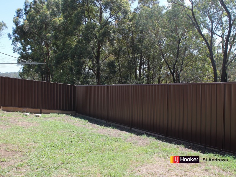 12 Thurso Place, St Andrews NSW 2566