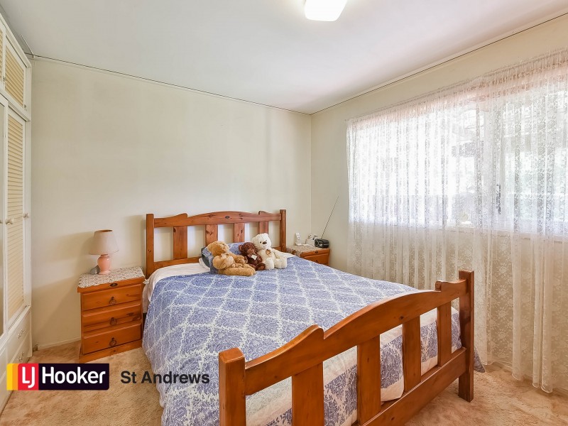 15 Weemala Crescent, Bradbury NSW 2560