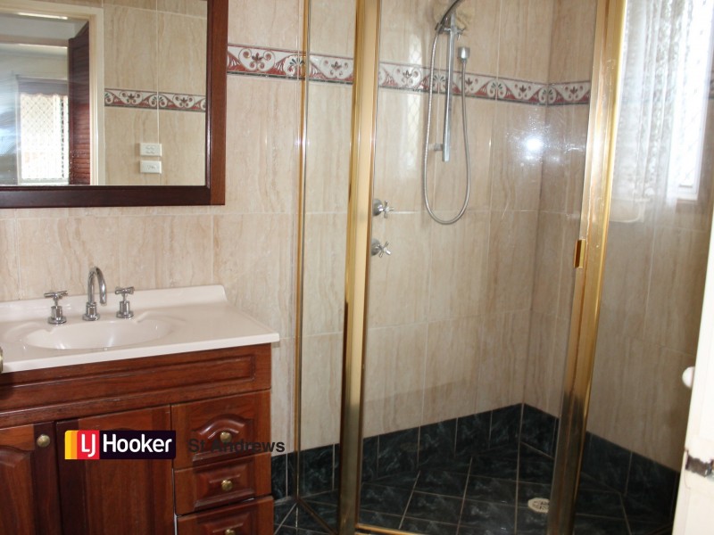 14 Duncansby Cres, St Andrews NSW 2566