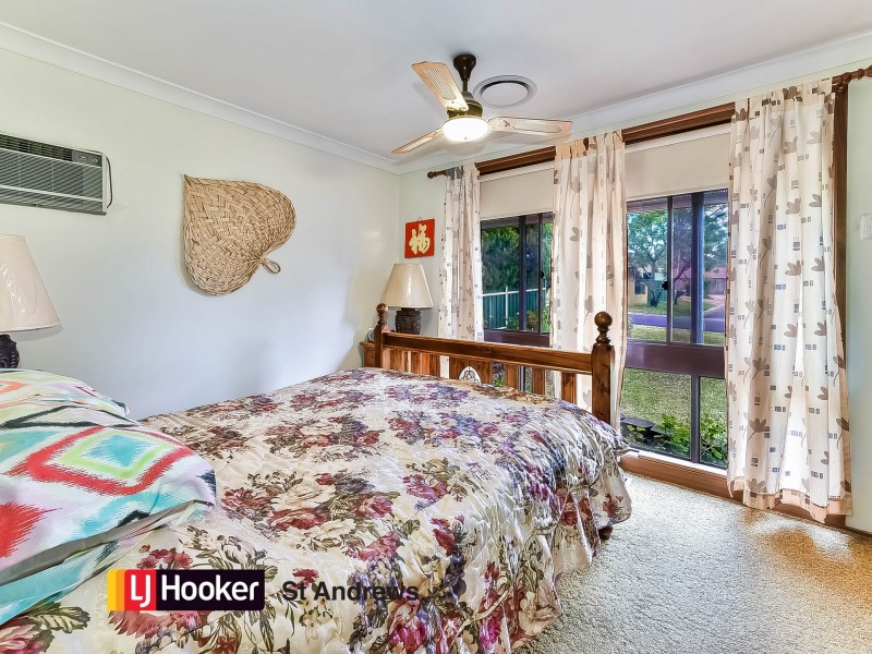 33 Rutherglen Drive, St Andrews NSW 2566