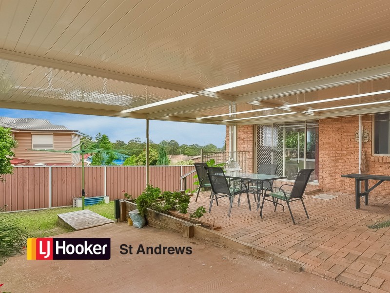 4 Thompson Place, Minto NSW 2566