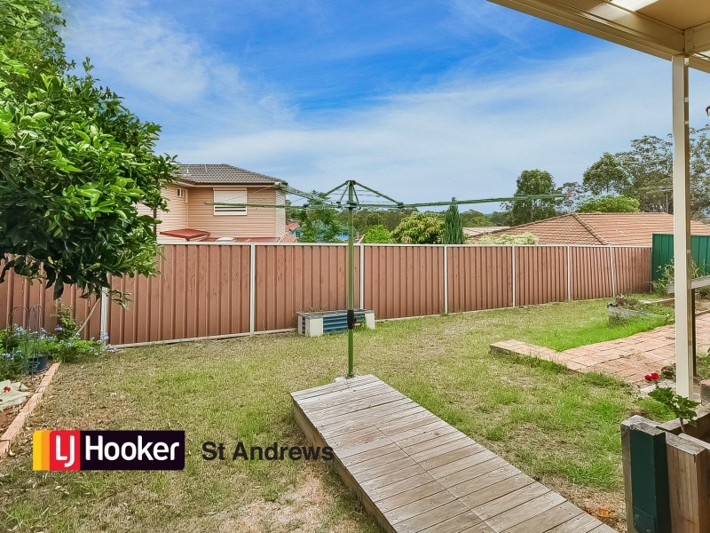 4 Thompson Place, Minto NSW 2566