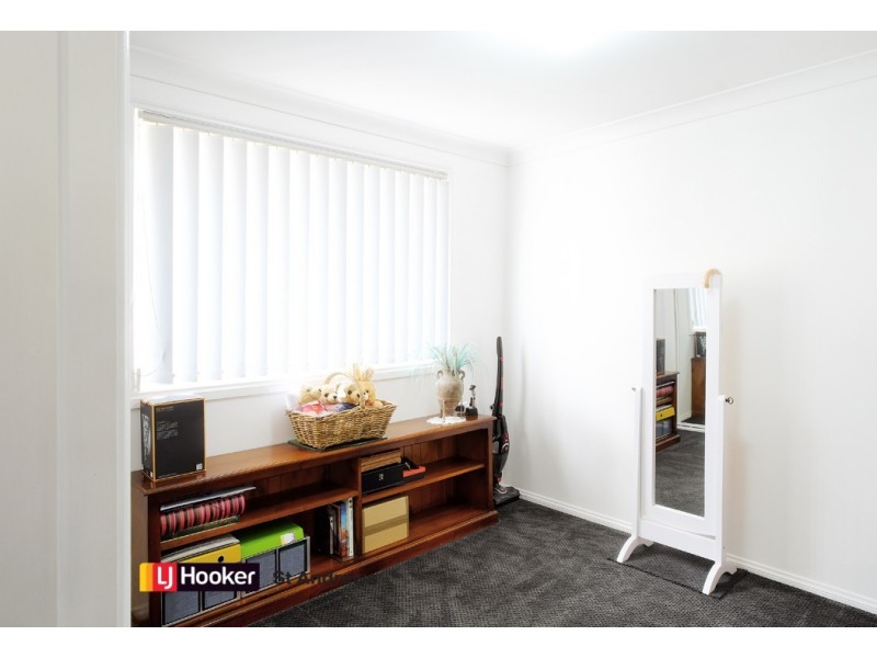 11 Cawdor place, Rosemeadow NSW 2560