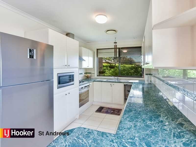 33 Dunkeld Place, St Andrews NSW 2566