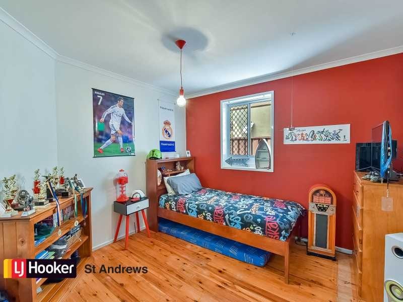 33 Dunkeld Place, St Andrews NSW 2566