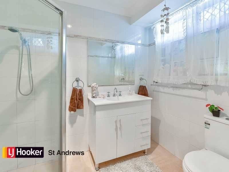 33 Dunkeld Place, St Andrews NSW 2566