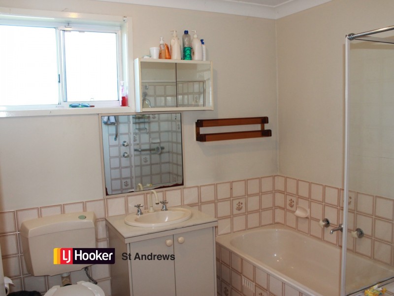 1/22 Aminya Crescent, Bradbury NSW 2560
