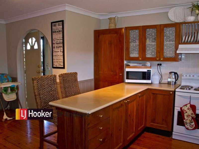 14 Riesling Place, Eschol Park NSW 2558