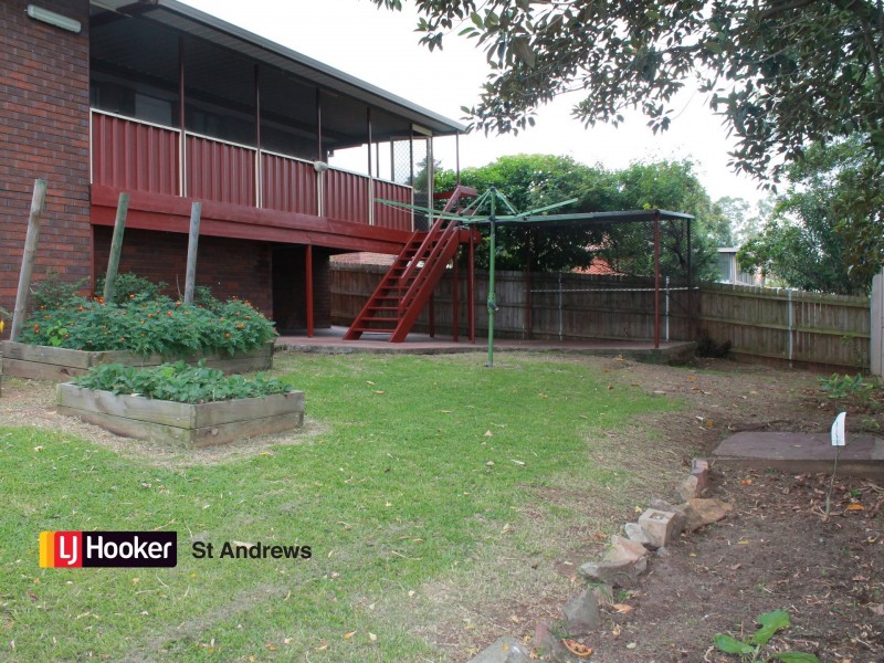 8 Selkirk Street, St Andrews NSW 2566
