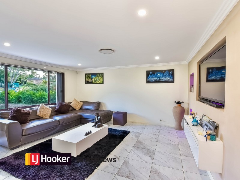 5 Tobermony Avenue, St Andrews NSW 2566