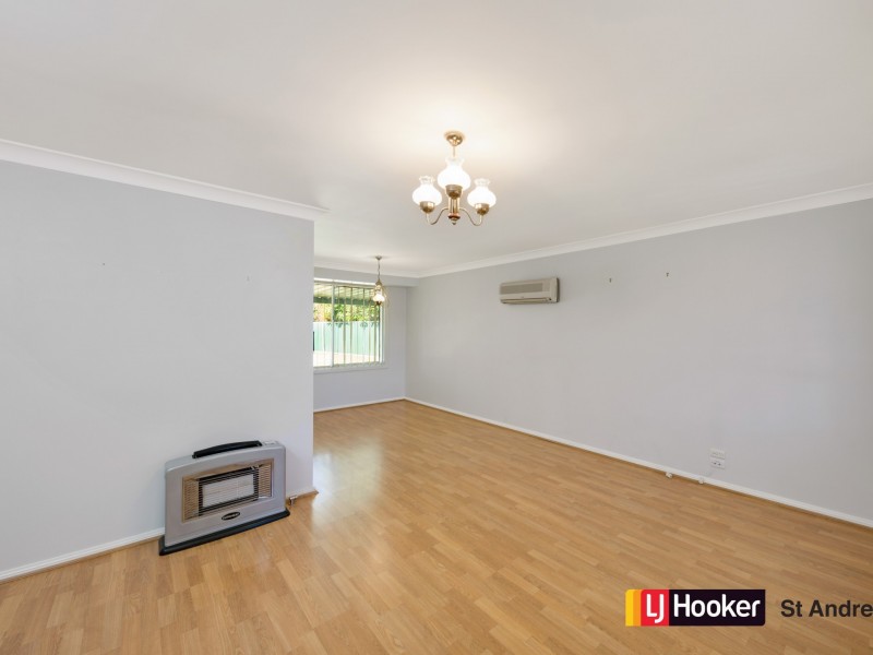 4 Kidd Place, Minto NSW 2566