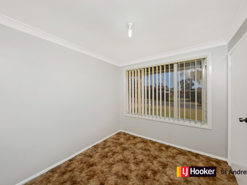 4 Kidd Place, Minto NSW 2566