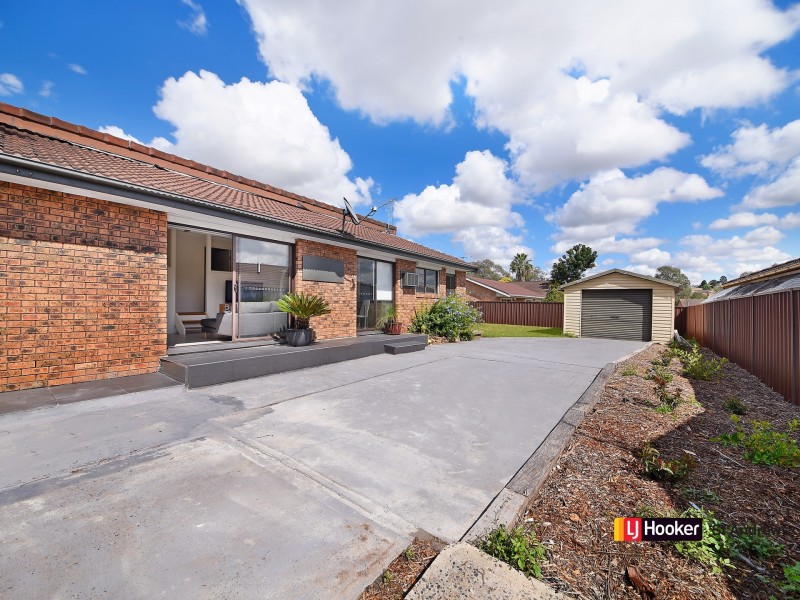 94 Queenscliff Drive, Woodbine NSW 2560